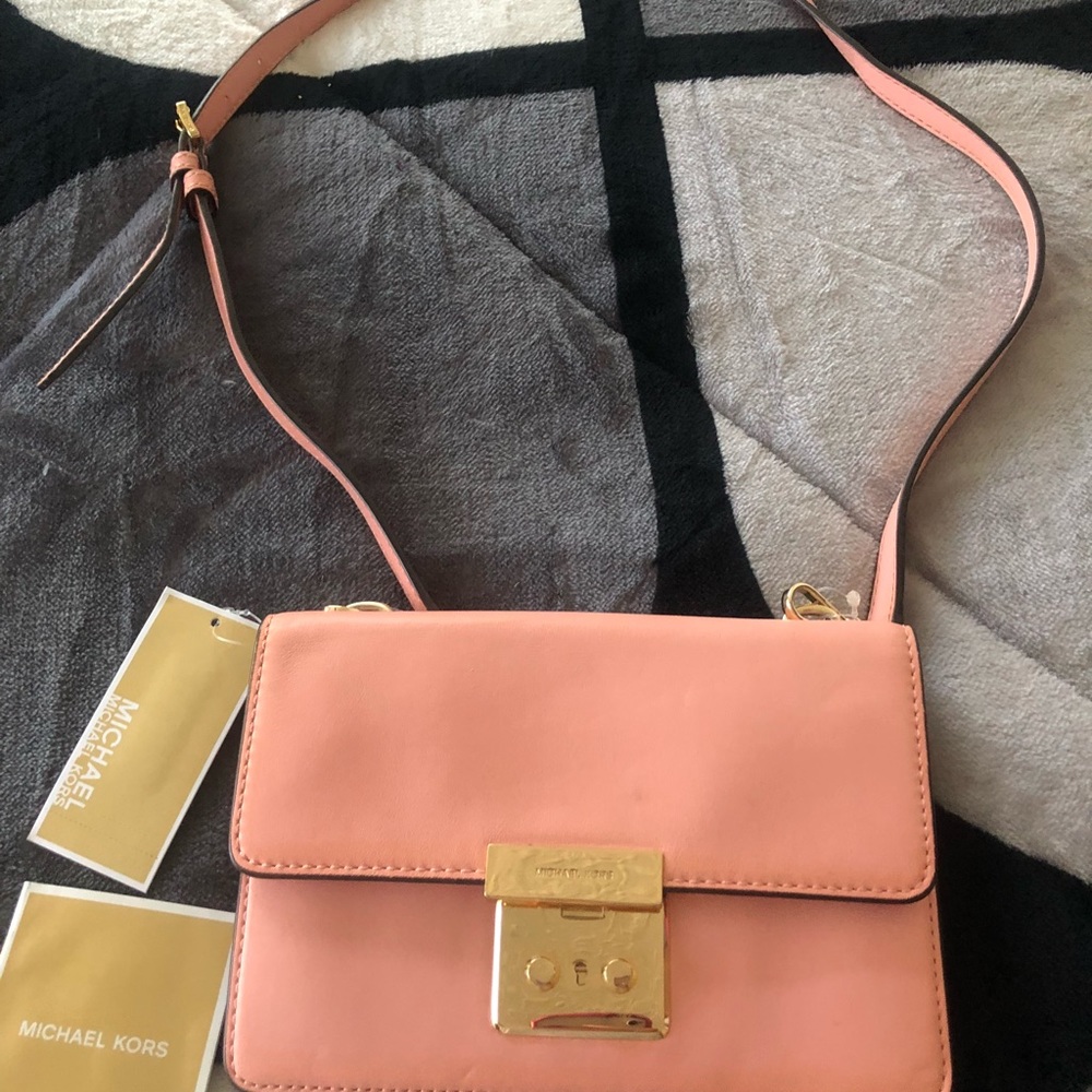 Purse - Picture 5 of 9